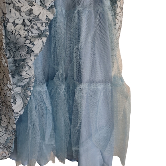 Like New ASOS Petite Salon Lace Applique Midi Prom Dress Sz US 2 Pastel Blue - Picture 6 of 7